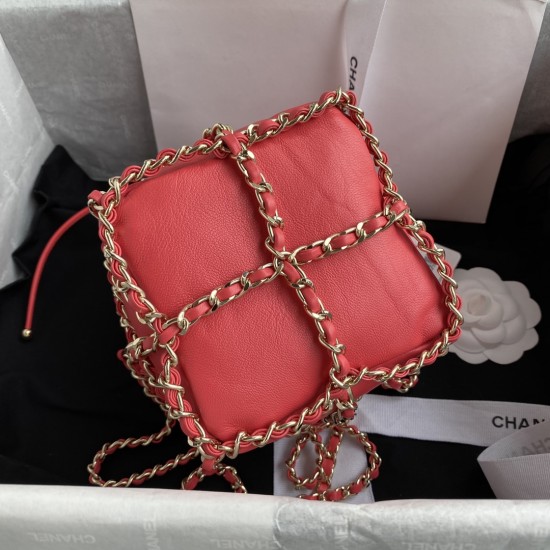 CHANEL BUCKET