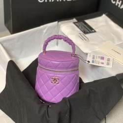 CHANEL BUCKET