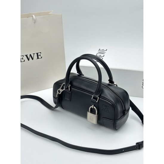 LOEWE bags