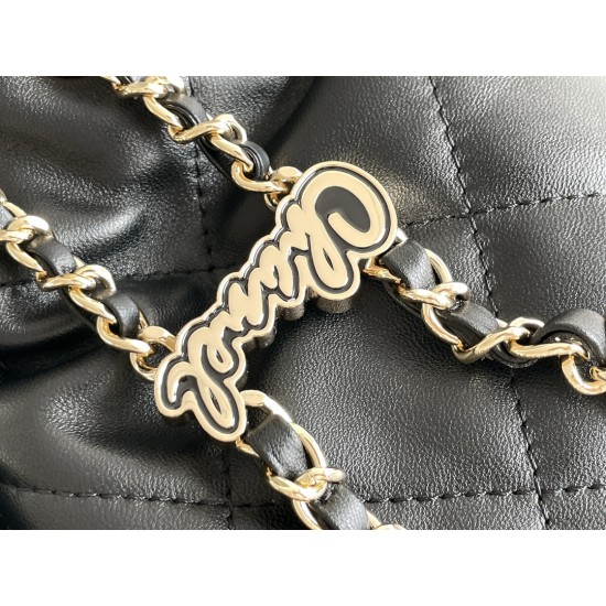 CHANEL BUCKET
