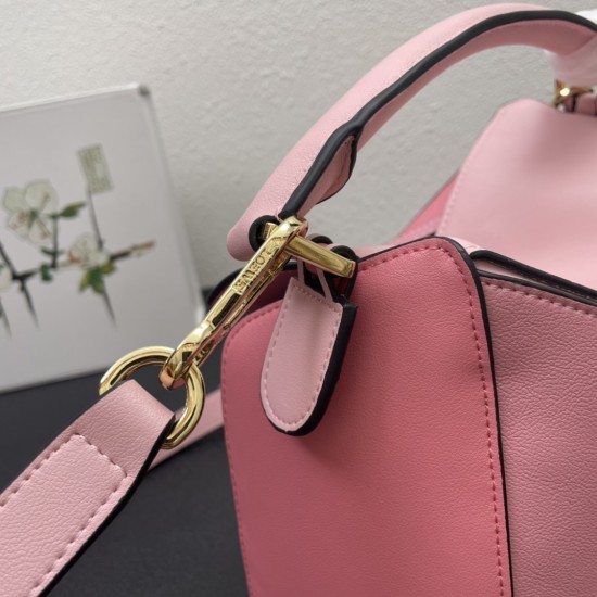 LOEWE bags