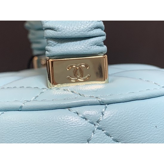 CHANEL BUCKET