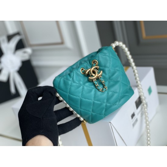CHANEL BUCKET