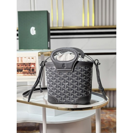 Goyard BAGS