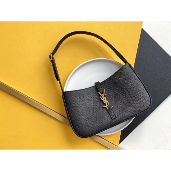 YSL LE5À7