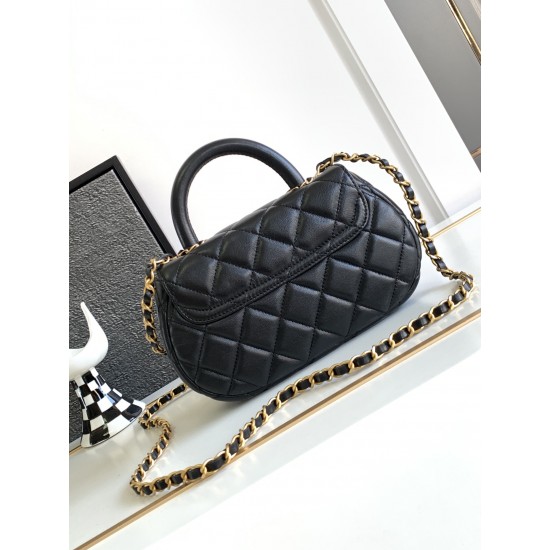 CHANEL COCO HANDLE
