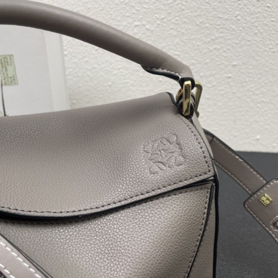 LOEWE bags