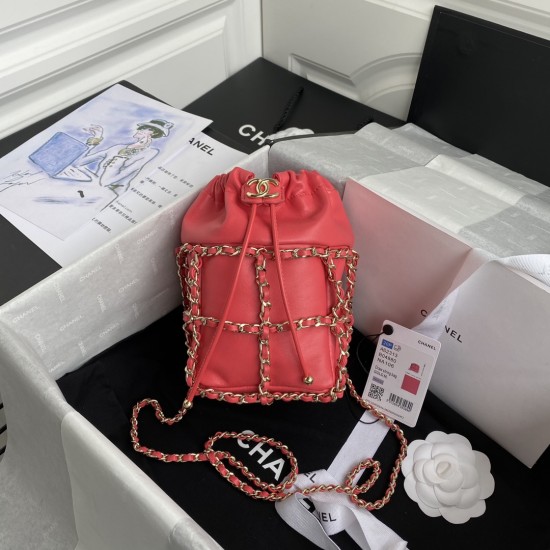 CHANEL BUCKET