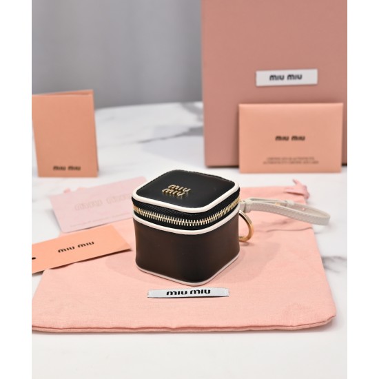 MiuMiu BAGS