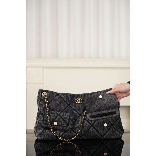CHANEL HOBO