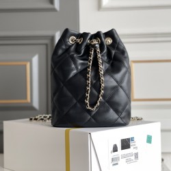 CHANEL BUCKET