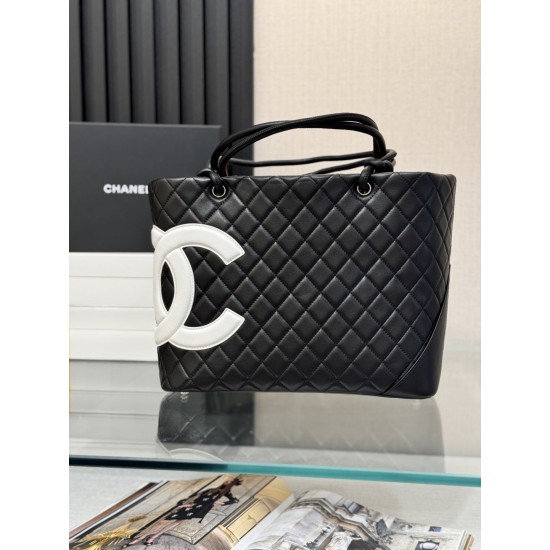 CHANEL TOTE SHOPPING BAG
