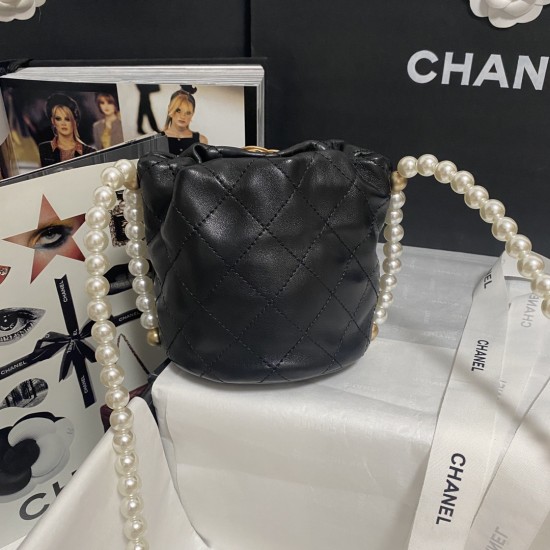 CHANEL BUCKET