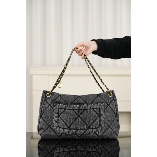 CHANEL HOBO