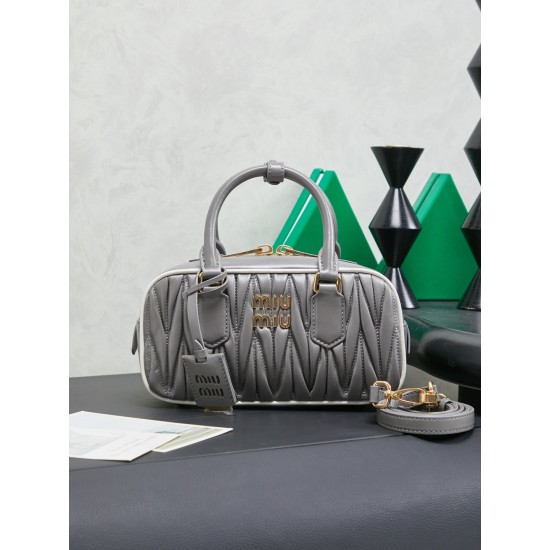 MiuMiu BAGS