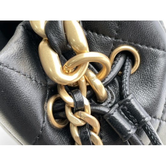 CHANEL BUCKET