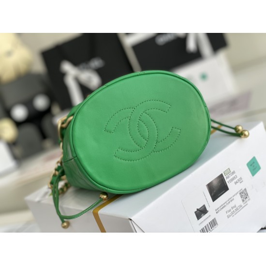 CHANEL BUCKET