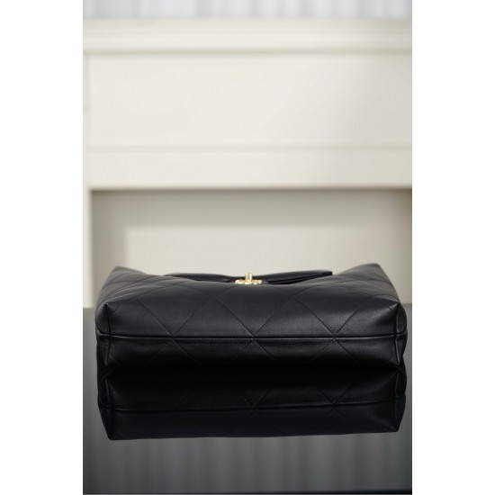 CHANEL HOBO