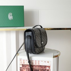 Goyard BAGS