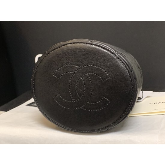 CHANEL BUCKET