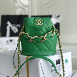 CHANEL BUCKET