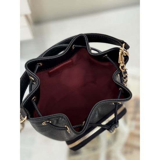 CHANEL BUCKET