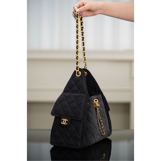 CHANEL HOBO