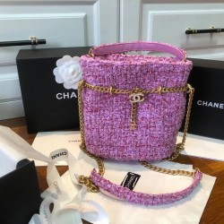 CHANEL BUCKET