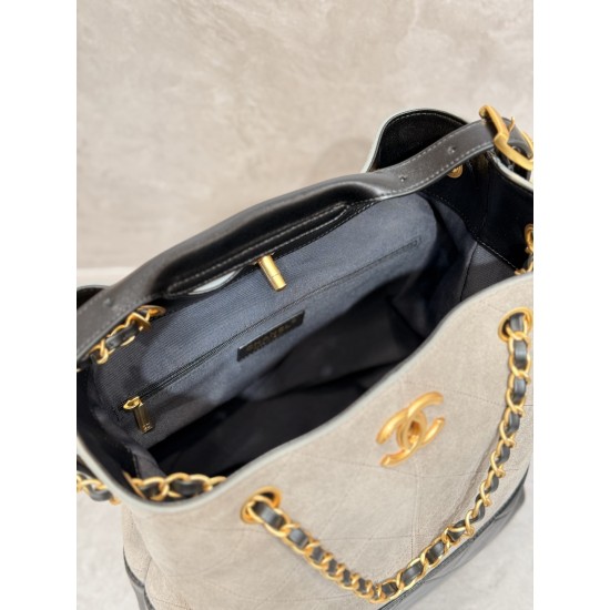 CHANEL BUCKET