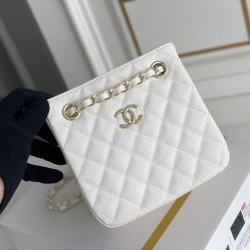 CHANEL BUCKET