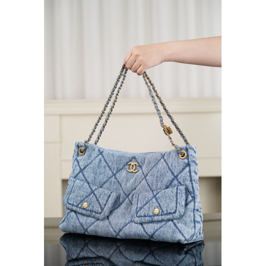 CHANEL HOBO