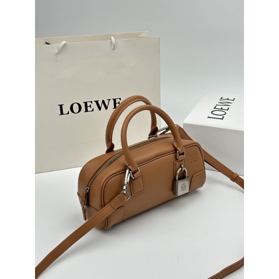 LOEWE bags