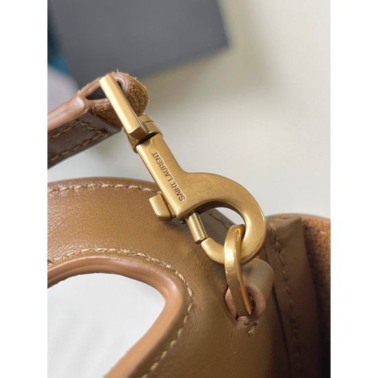 YSL LE5À7