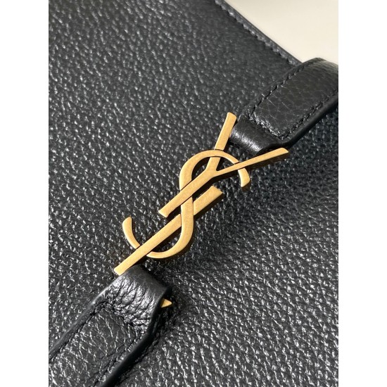 YSL LE5À7