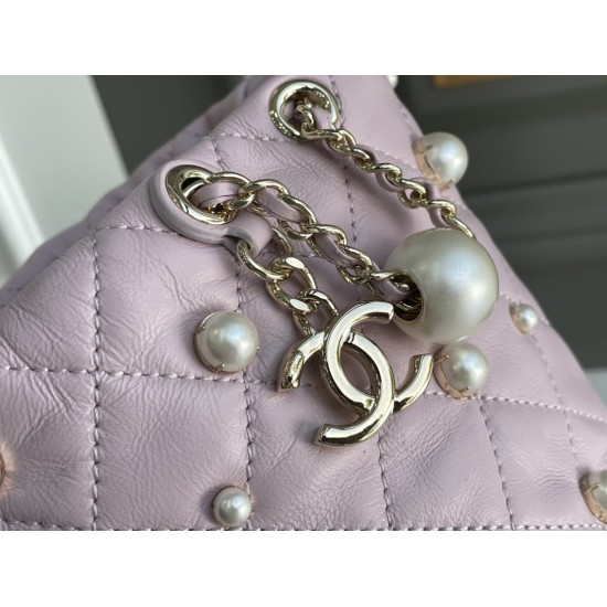 CHANEL BUCKET