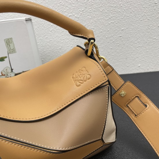 LOEWE bags