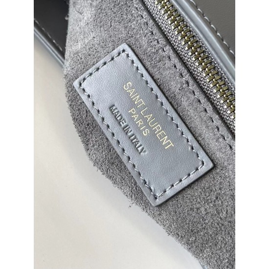 YSL LE5À7