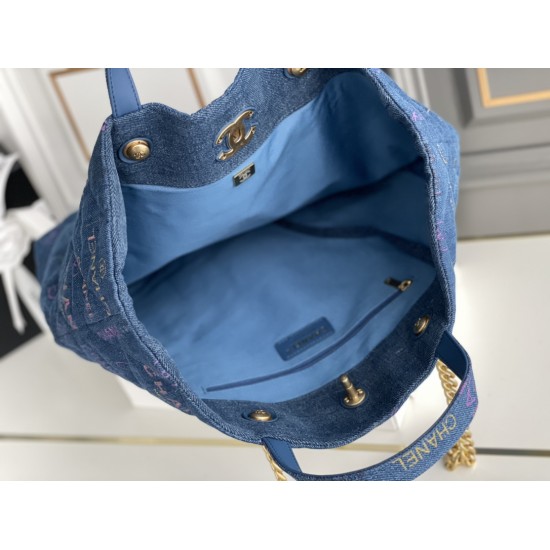 CHANEL TOTE SHOPPING BAG