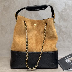 CHANEL BUCKET