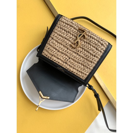 YSL Cassandra
