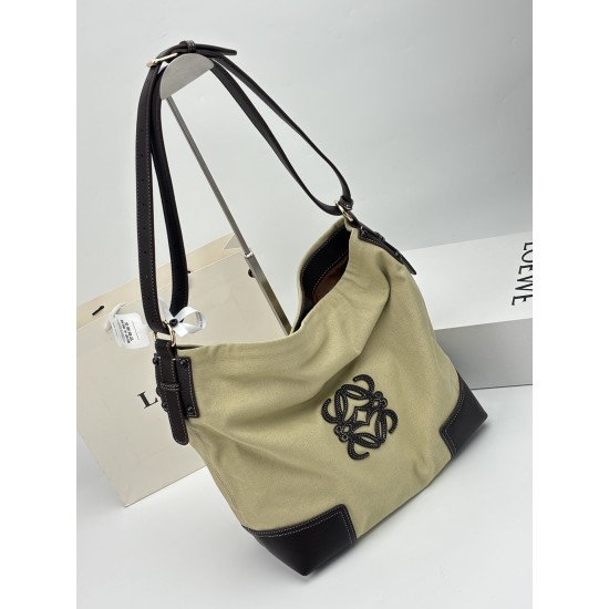 LOEWE bags
