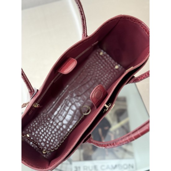 CHANEL TOTE SHOPPING BAG