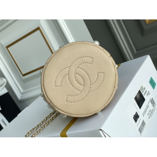 CHANEL BUCKET