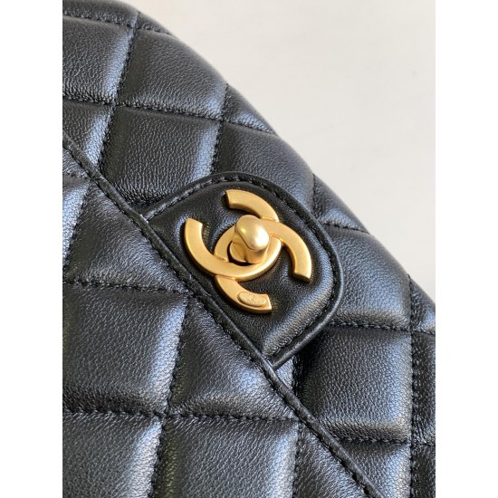 CHANEL COCO HANDLE