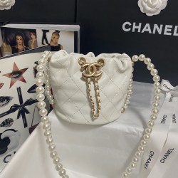 CHANEL BUCKET