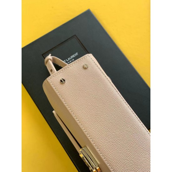 YSL Cassandra