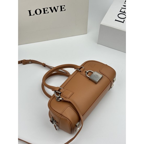 LOEWE bags