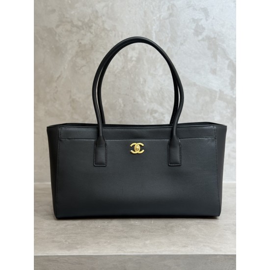 CHANEL TOTE SHOPPING BAG