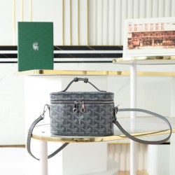Goyard BAGS