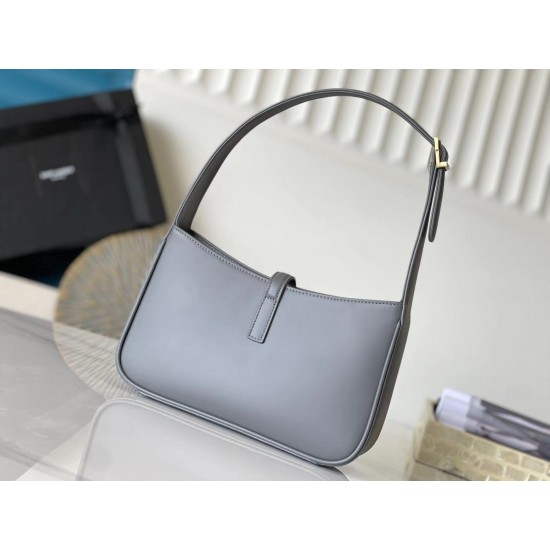 YSL LE5À7